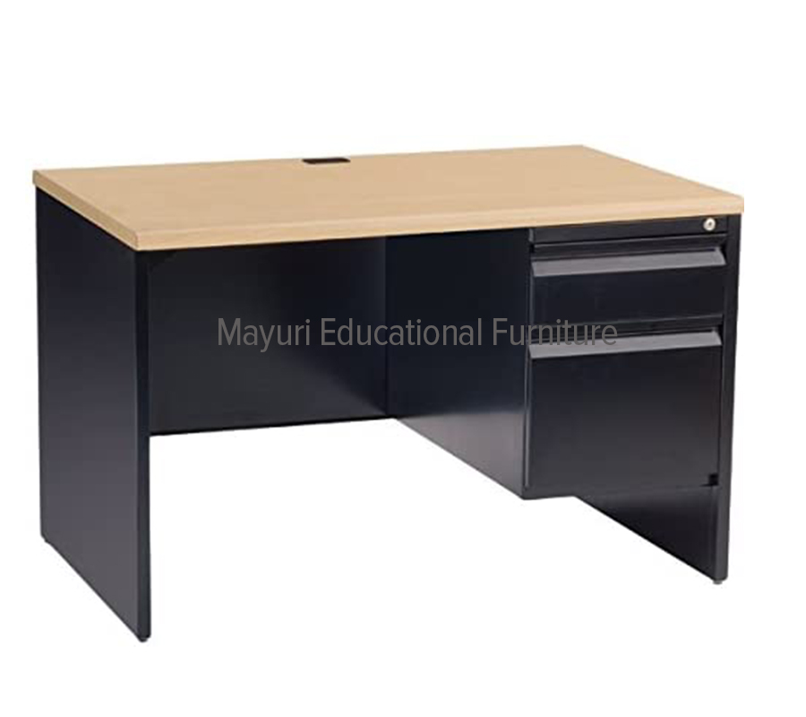 Teacher Desk/Table